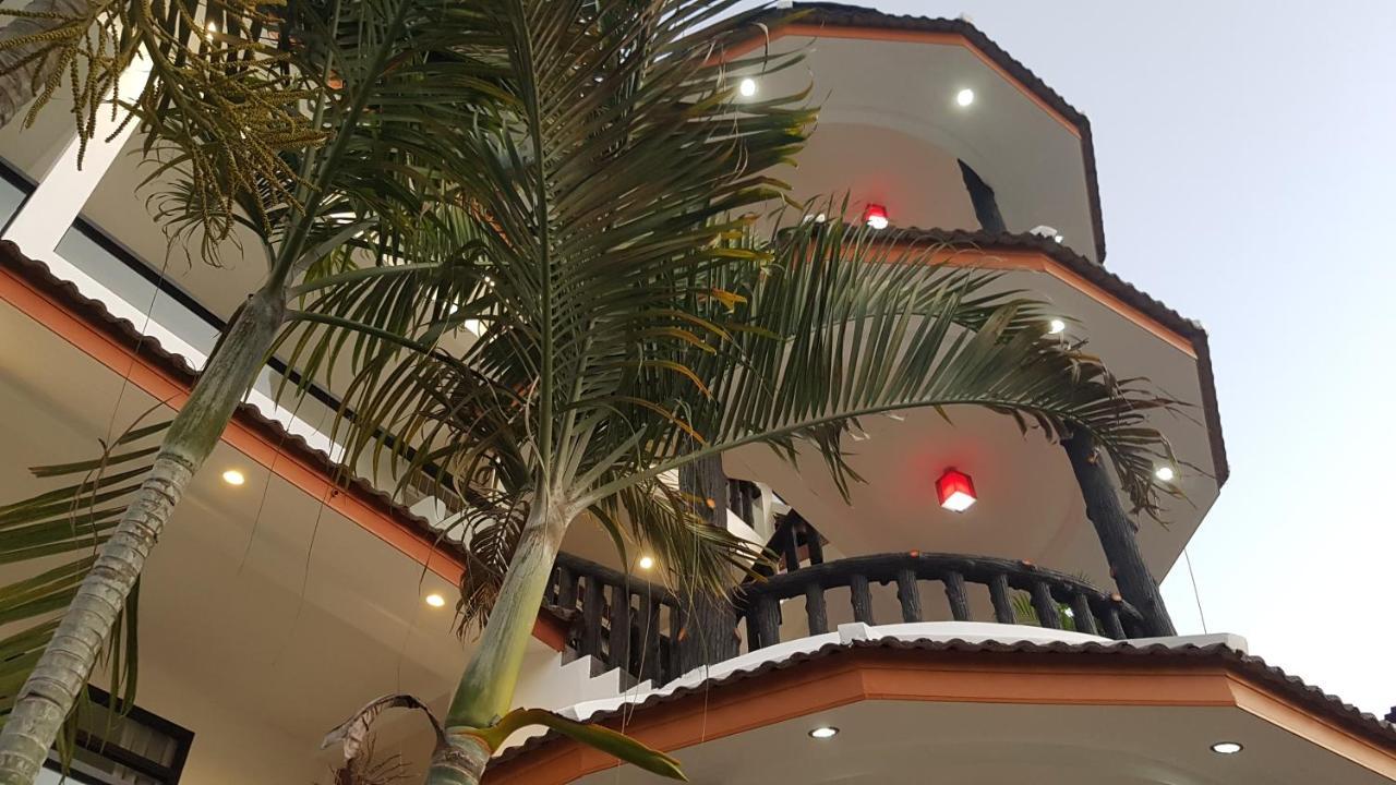 La Capannina Hotel Patong Exterior foto